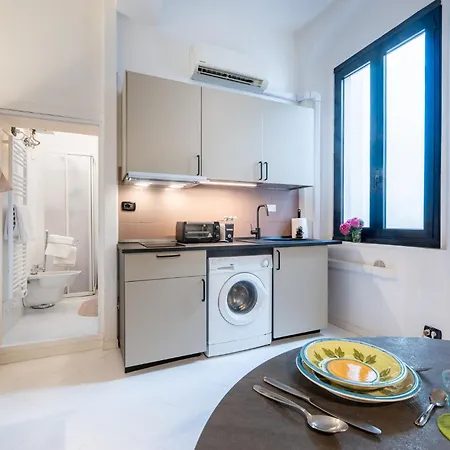 Guesthost - Cozy Near Universita Di Apartment *